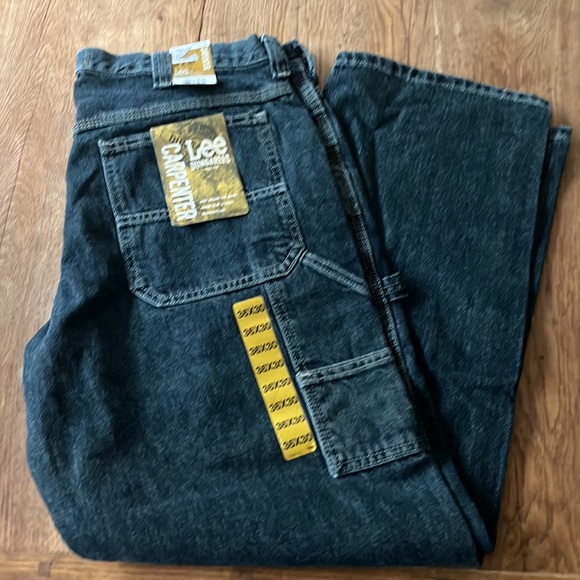 Lee Loose Fit Straight Leg Carpenter pants 36x30 NWT - Picture 2 of 5